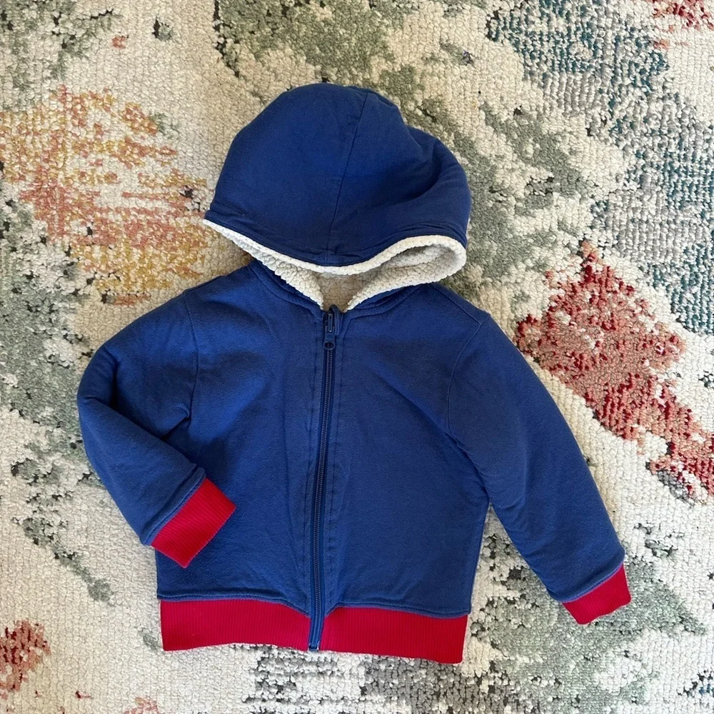 The Children’s Place 2T Boy Reversible Hooded Jacket  Good condition